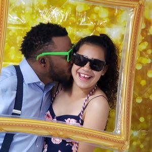 Meet your Posher, Adrain